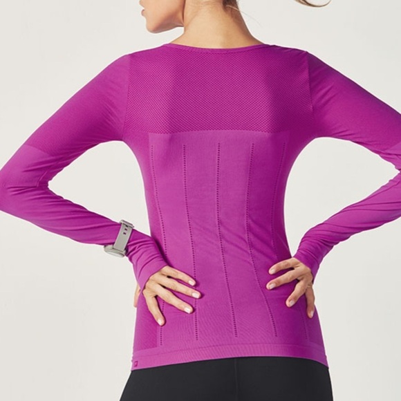Fabletics Purple Long-Sleeve Activewear Top - Size Small - Workout Top - Yoga - Picture 2 of 7